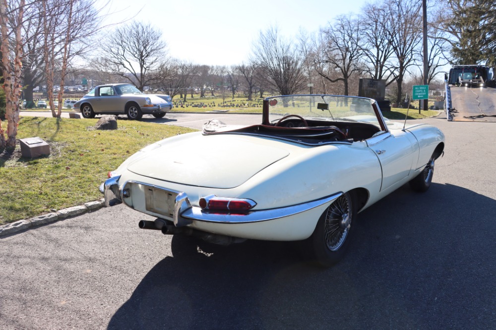 1962 Jaguar XKE 5