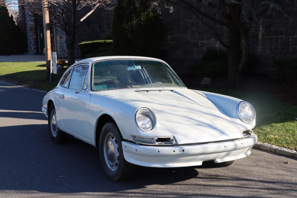 1966 Porsche 911 Coupe 1