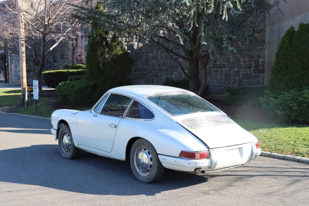 1966 Porsche 911 6