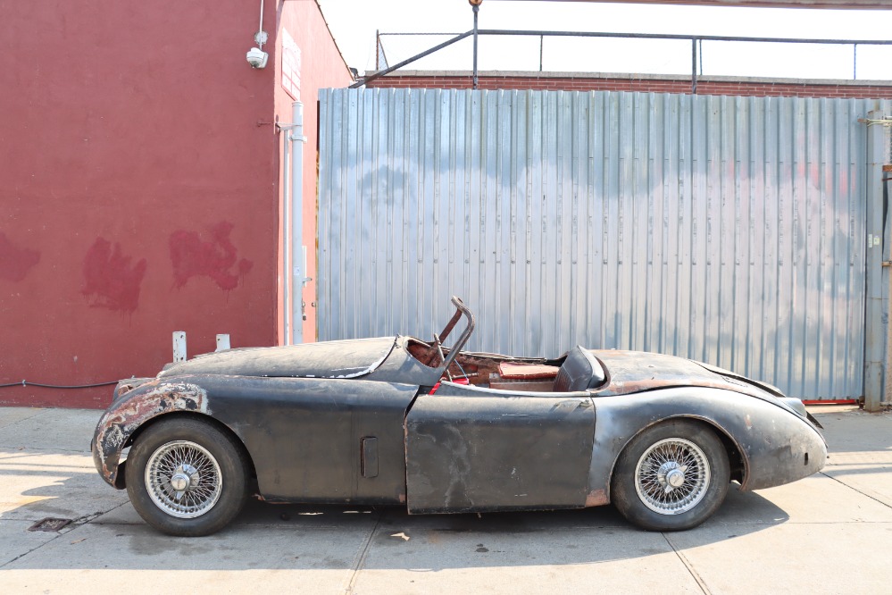 1958 Jaguar XK150 Roadster 2