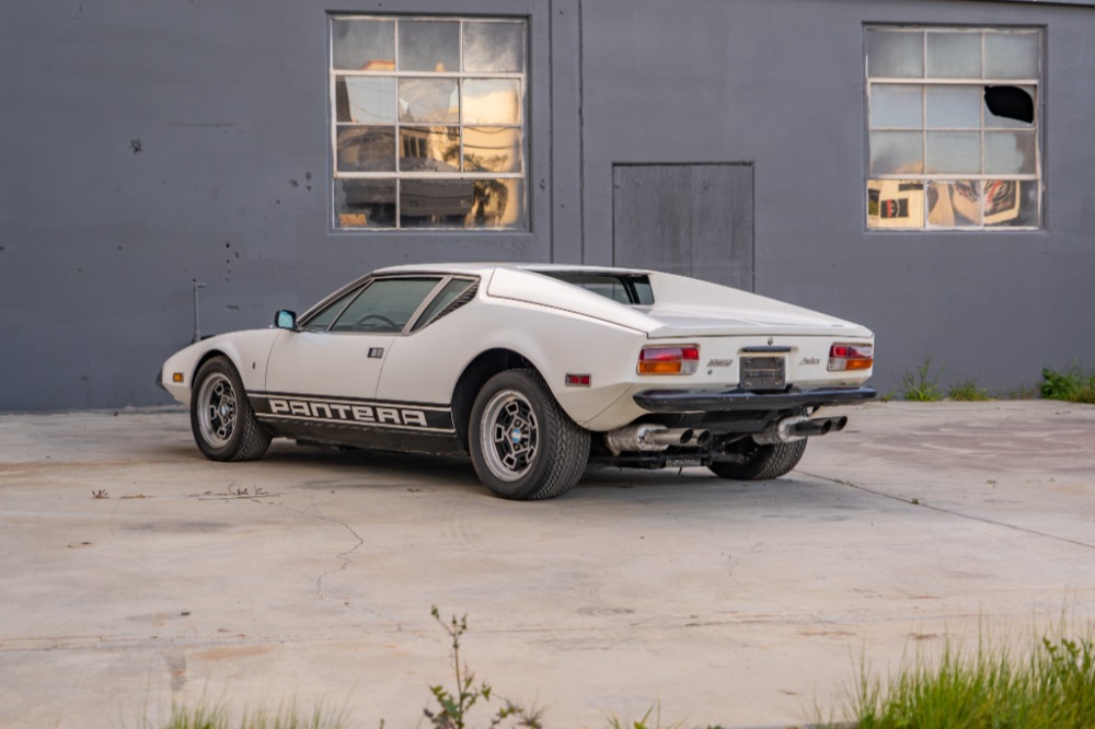 1973 DeTomaso Pantera 6