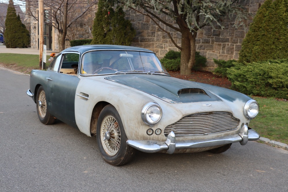 1961 Aston Martin DB4 Series II 1