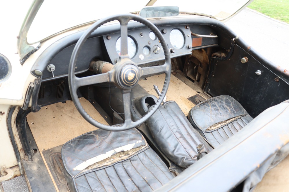 1957 Jaguar XK140 6