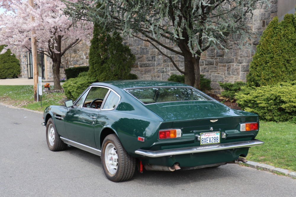 1982 Aston Martin V8 6