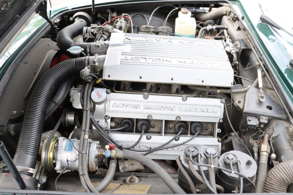 1982 Aston Martin V8 8