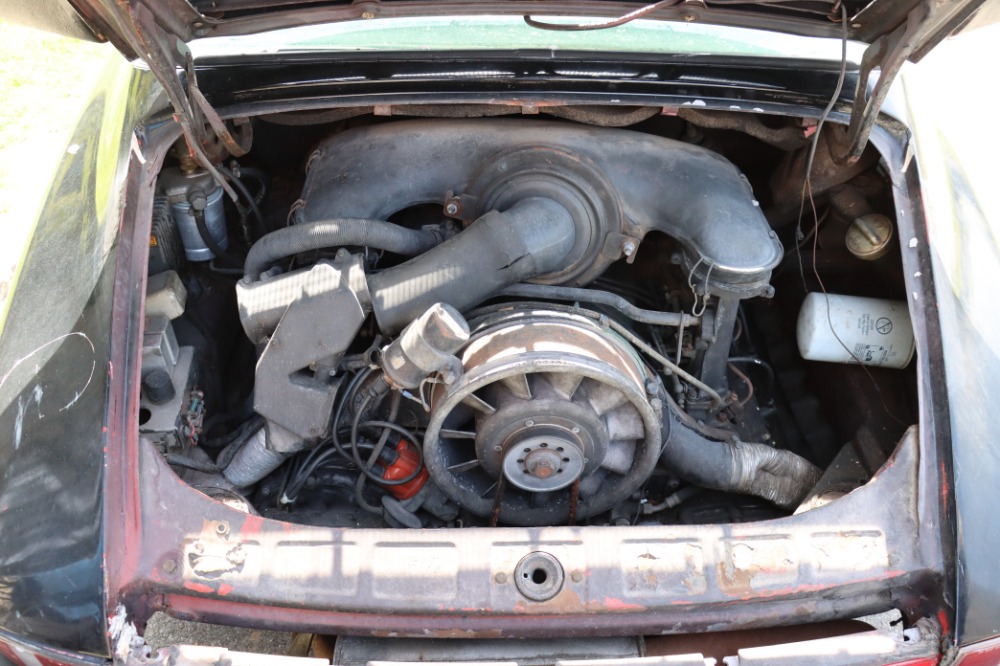 1973 Porsche 911E 8