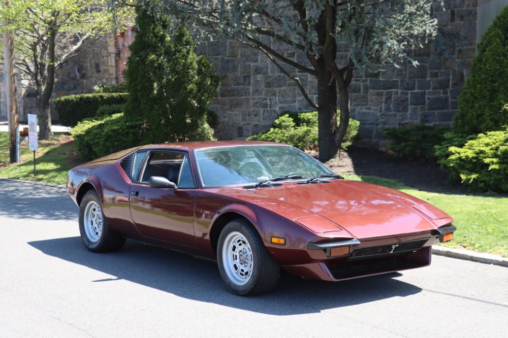 1971 DeTomaso Pantera 