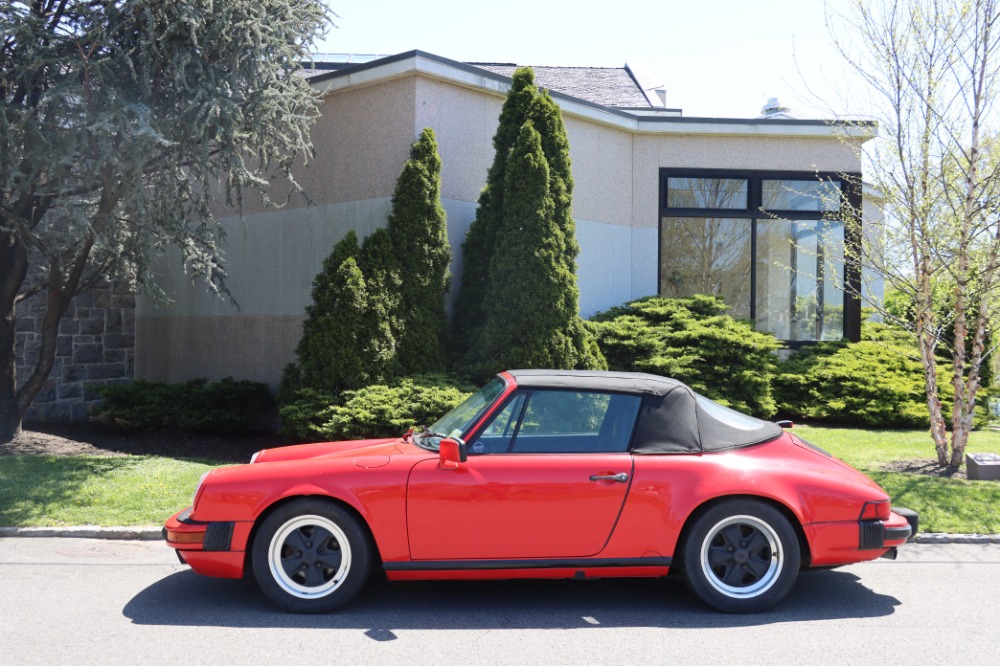 1988 Porsche 911 Carrera 4