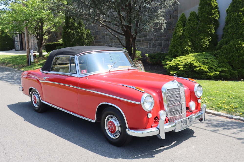 1959 Mercedes-Benz 220S Cabriolet 1