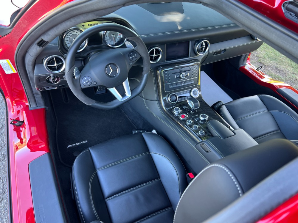 2012 Mercedes-Benz SLS AMG 6