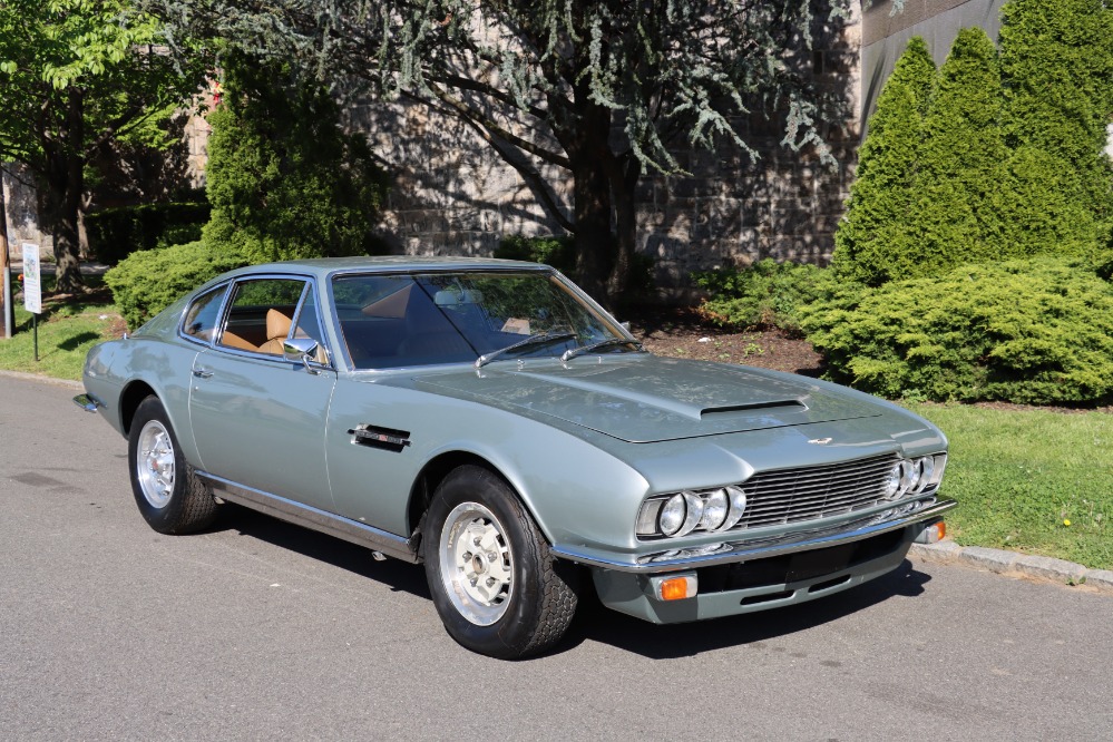 1971 Aston Martin DBS 1