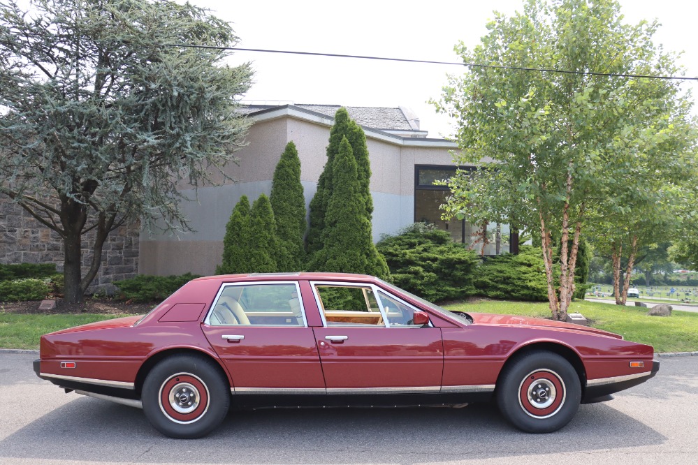 Used 1983 Aston Martin Lagonda   | Astoria, NY
