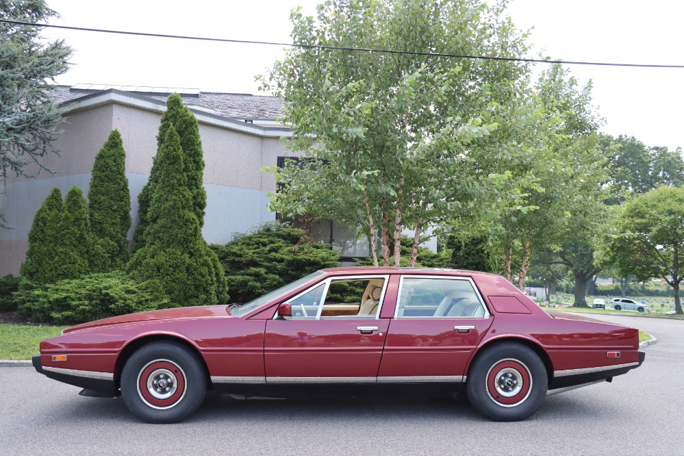 Used 1983 Aston Martin Lagonda   | Astoria, NY