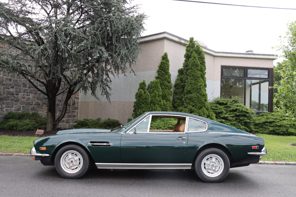 1976 Aston Martin V8 4