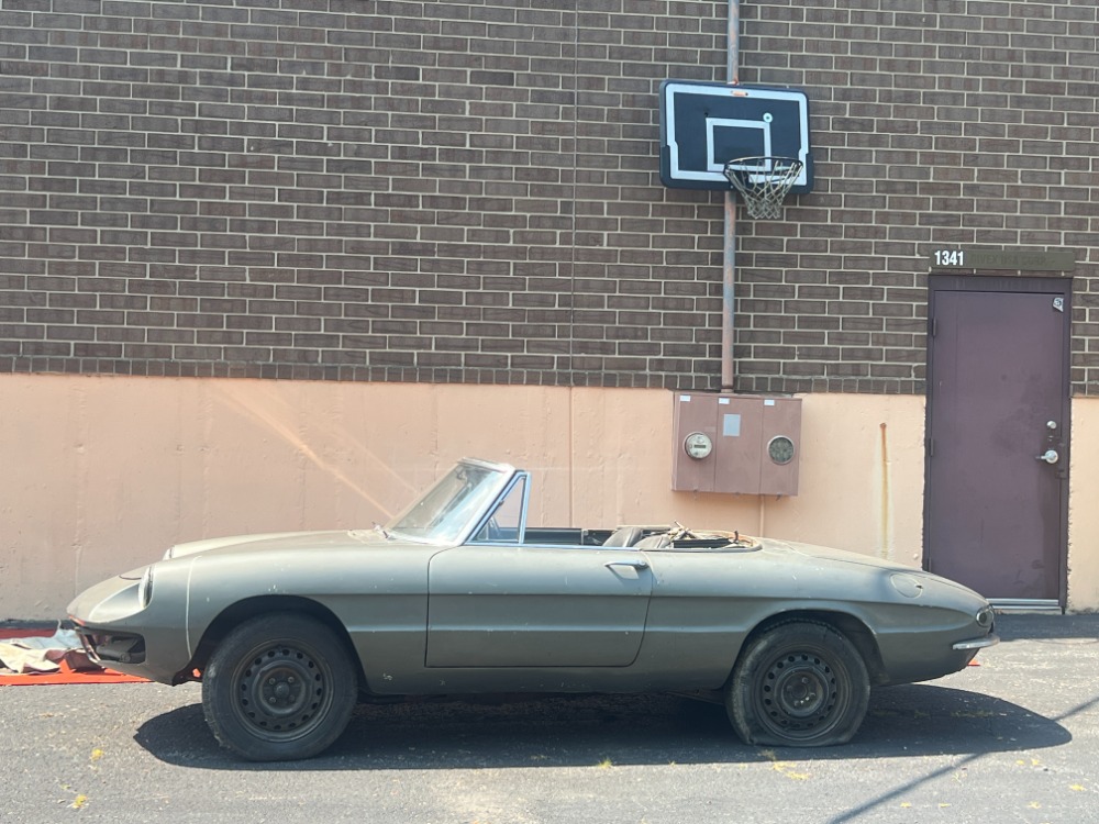 1967 Alfa Romeo Duetto 1