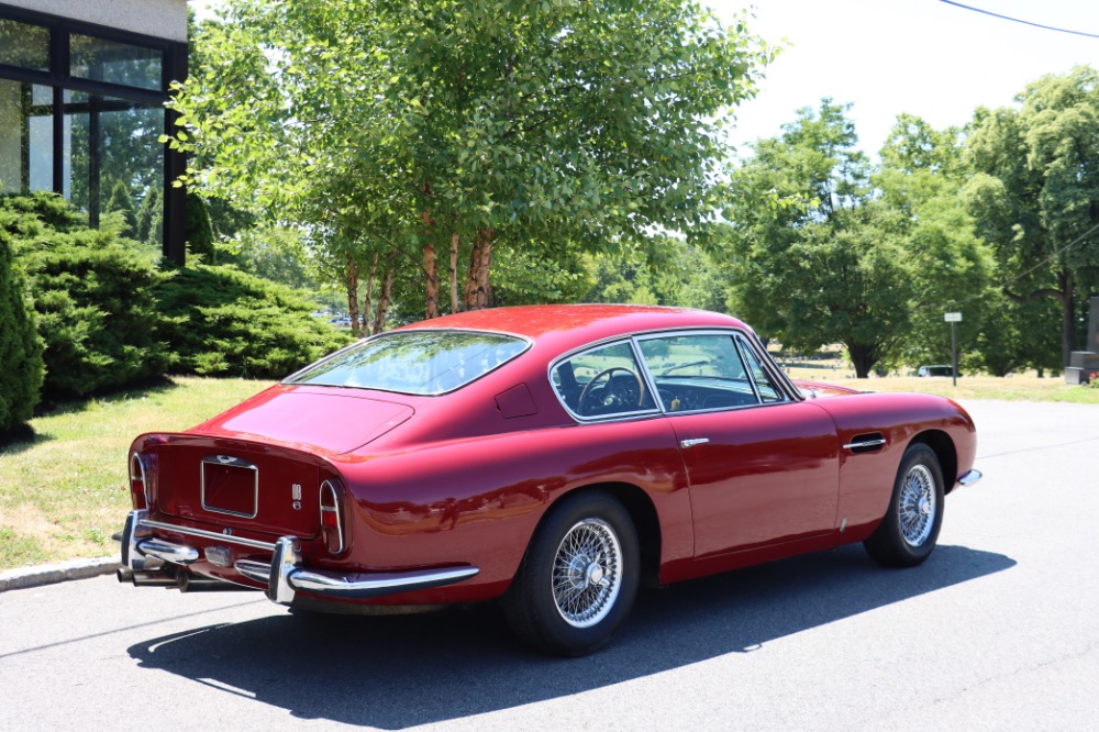 1967 Aston Martin DB6 5