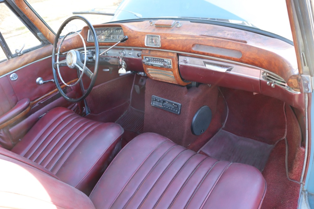 1959 Mercedes-Benz 220SE 7