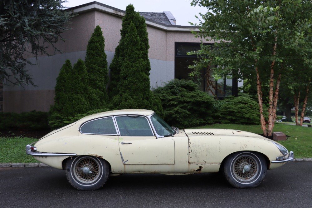 1965 Jaguar XKE 3