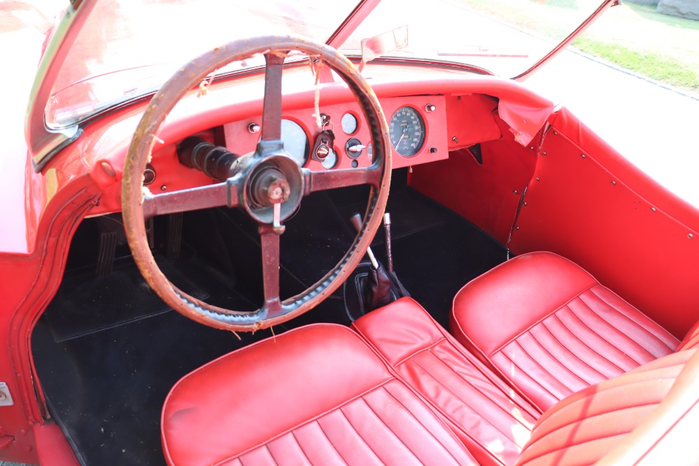 1952 Jaguar XK120 7