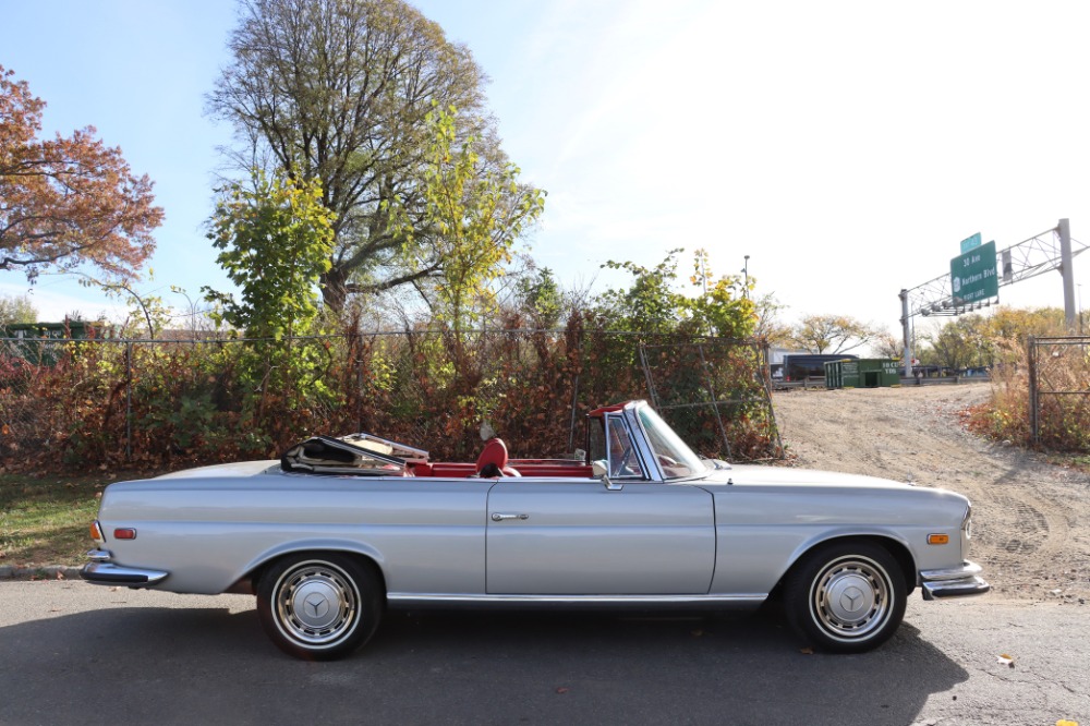 Used 1971 Mercedes-Benz 280SE   | Astoria, NY