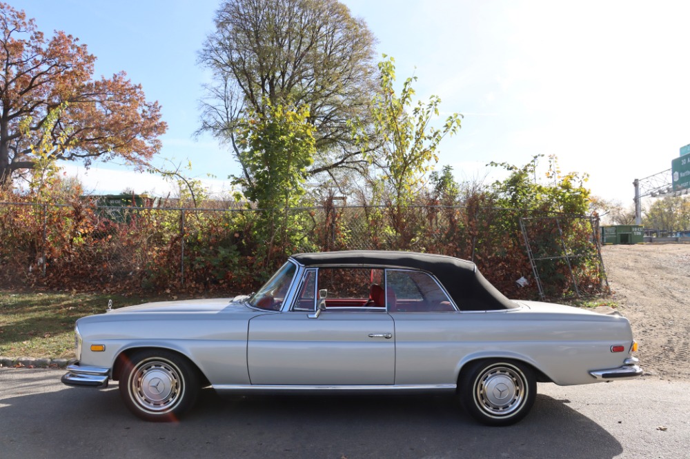 Used 1971 Mercedes-Benz 280SE   | Astoria, NY