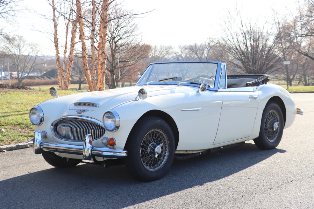 1966 Austin Healey 3000 2