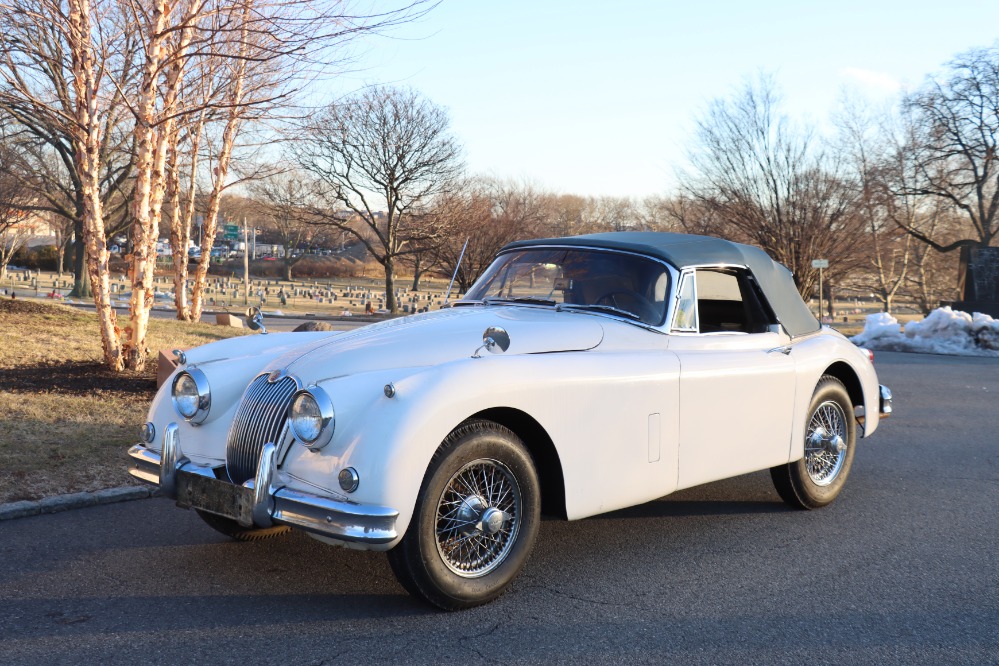 1960 Jaguar XK150 2