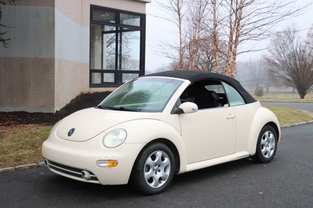 2003 Volkswagen Beetle 2