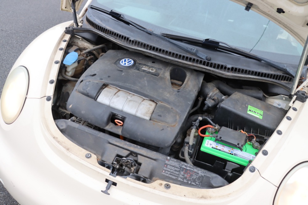 2003 Volkswagen Beetle 8