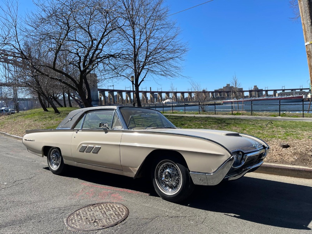 1963 Ford Thunderbird 1