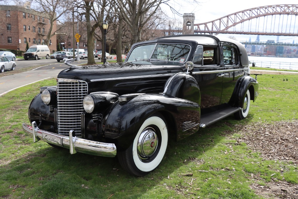 1938 Cadillac Series 90 3
