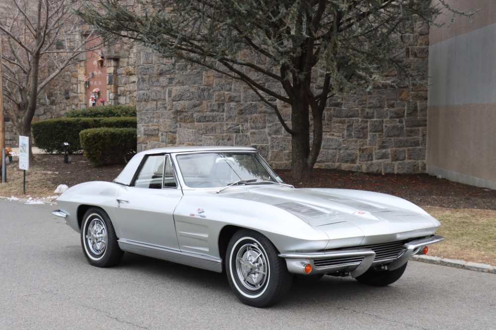 1963 Chevrolet Corvette 1