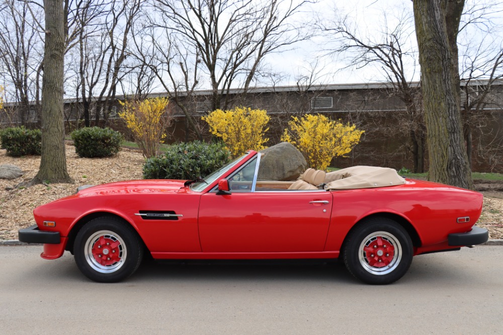 1979 Aston Martin V8 Volante 4