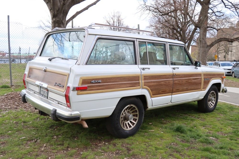 Used 1991 Jeep Grand Wagoneer   | Astoria, NY