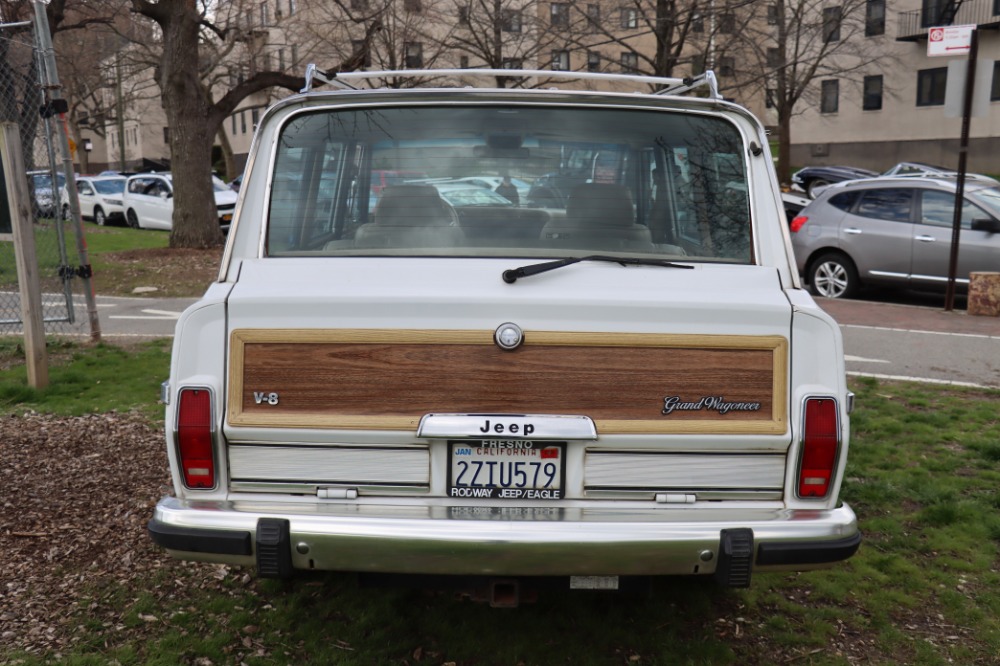 Used 1991 Jeep Grand Wagoneer   | Astoria, NY