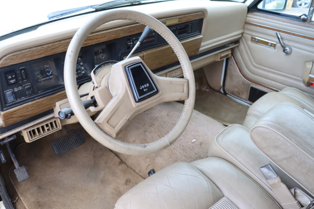 Used 1991 Jeep Grand Wagoneer   | Astoria, NY