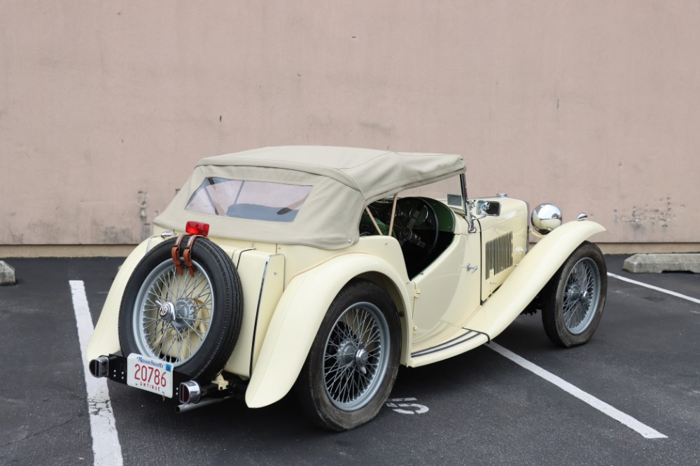 1948 MG TC 4