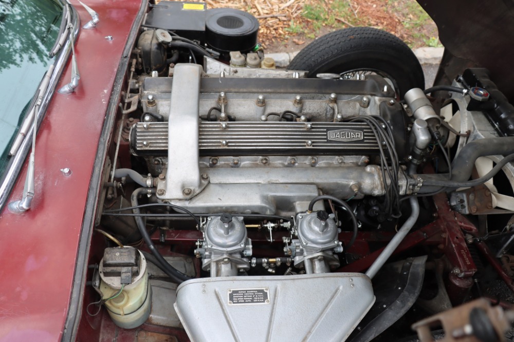 1968 Jaguar XKE 10