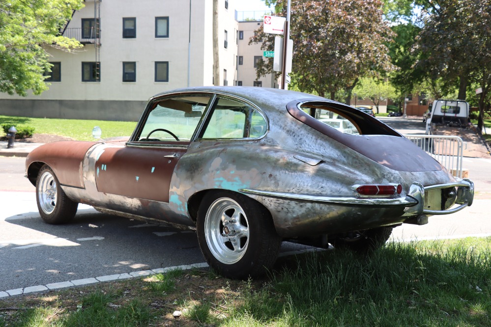 1966 Jaguar XKE 7