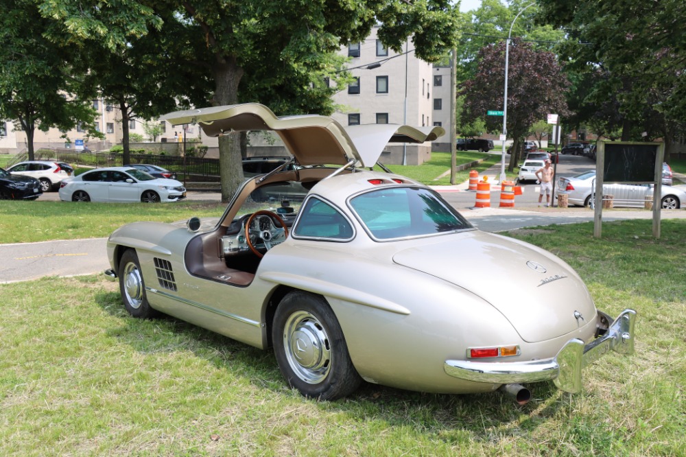 Used 1991 Mercedes-Benz 300SL Gullwing   | Astoria, NY