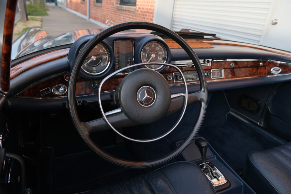 Used 1971 Mercedes-Benz 280SE   | Astoria, NY
