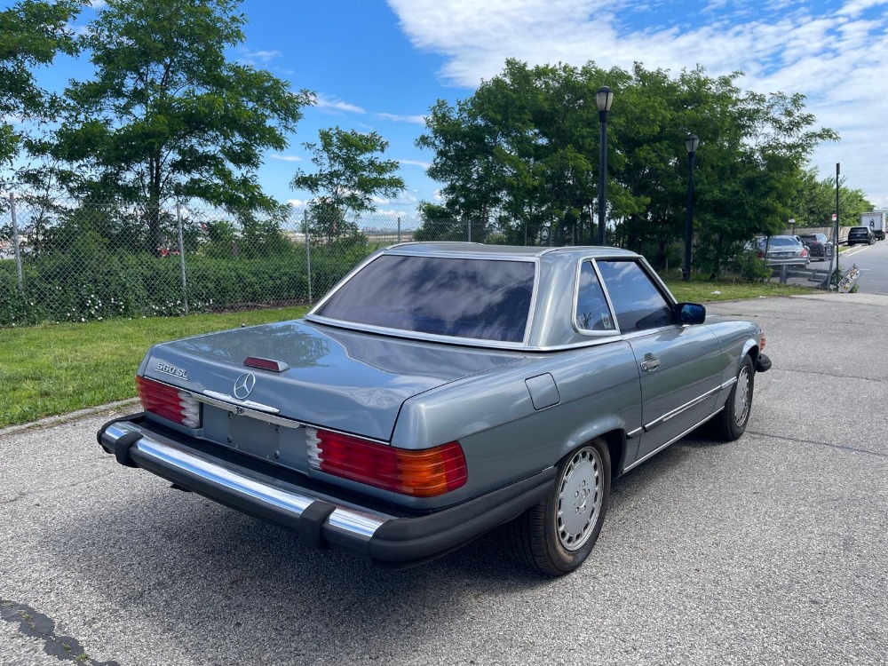 Used 1988 Mercedes-Benz 560-Class 560 SL  | Astoria, NY