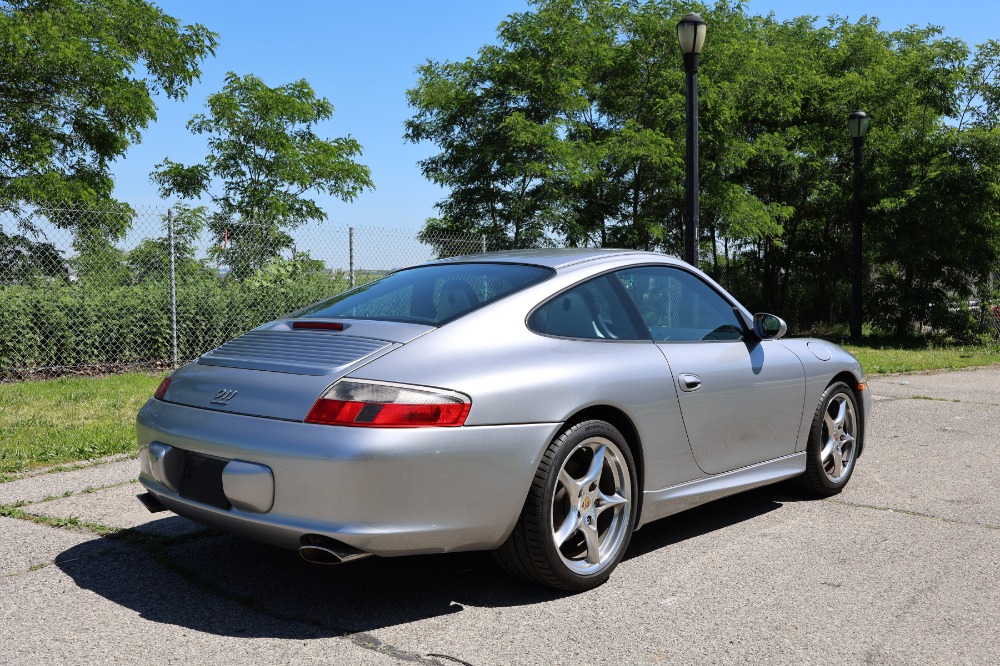 2004 Porsche 911 7