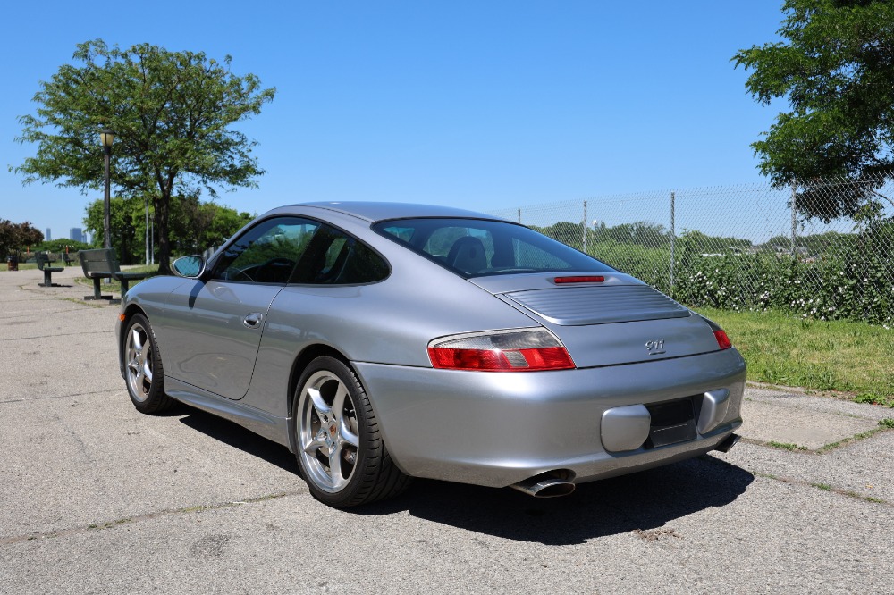 2004 Porsche 911 8