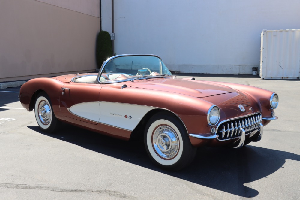 1957 Chevrolet Corvette 2