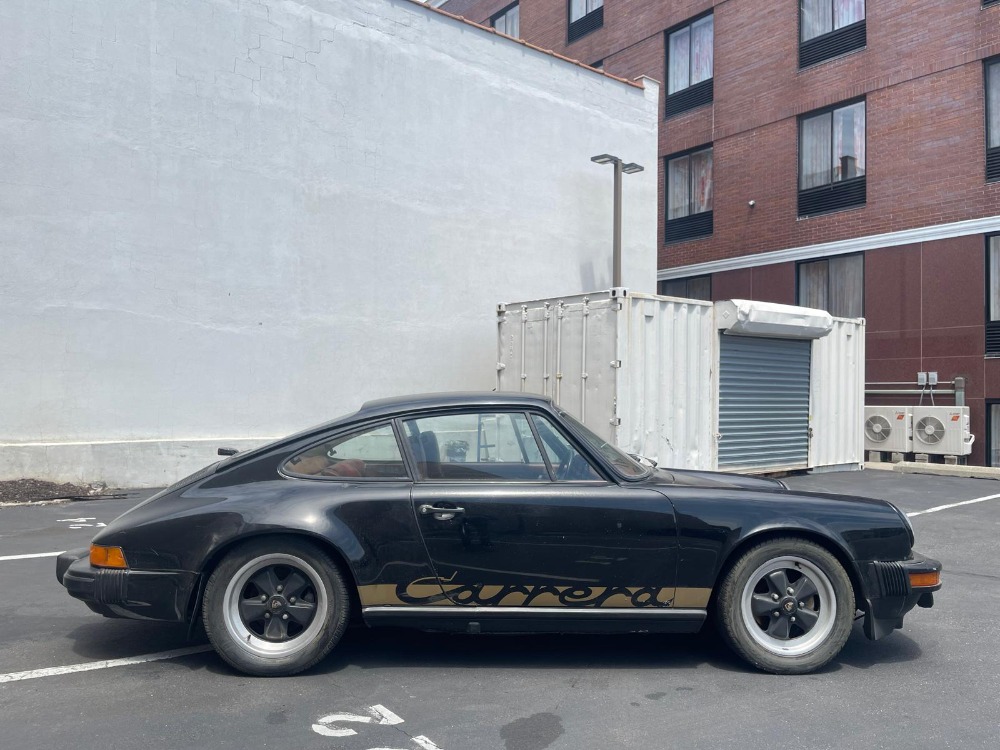 1975 Porsche 911 3