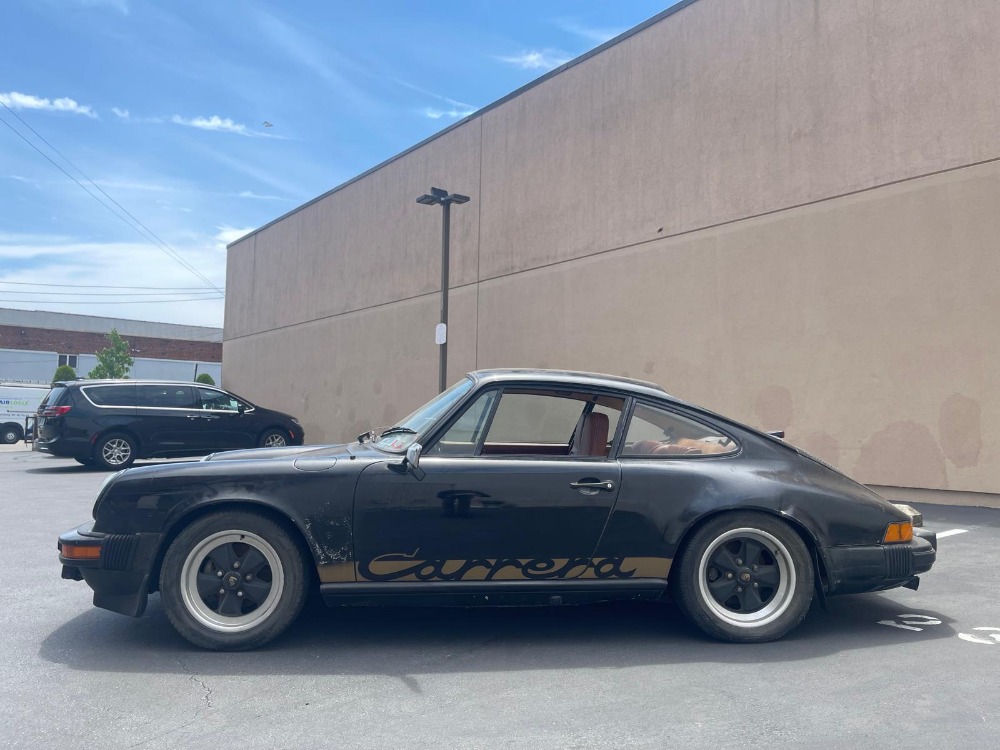 1975 Porsche 911 4