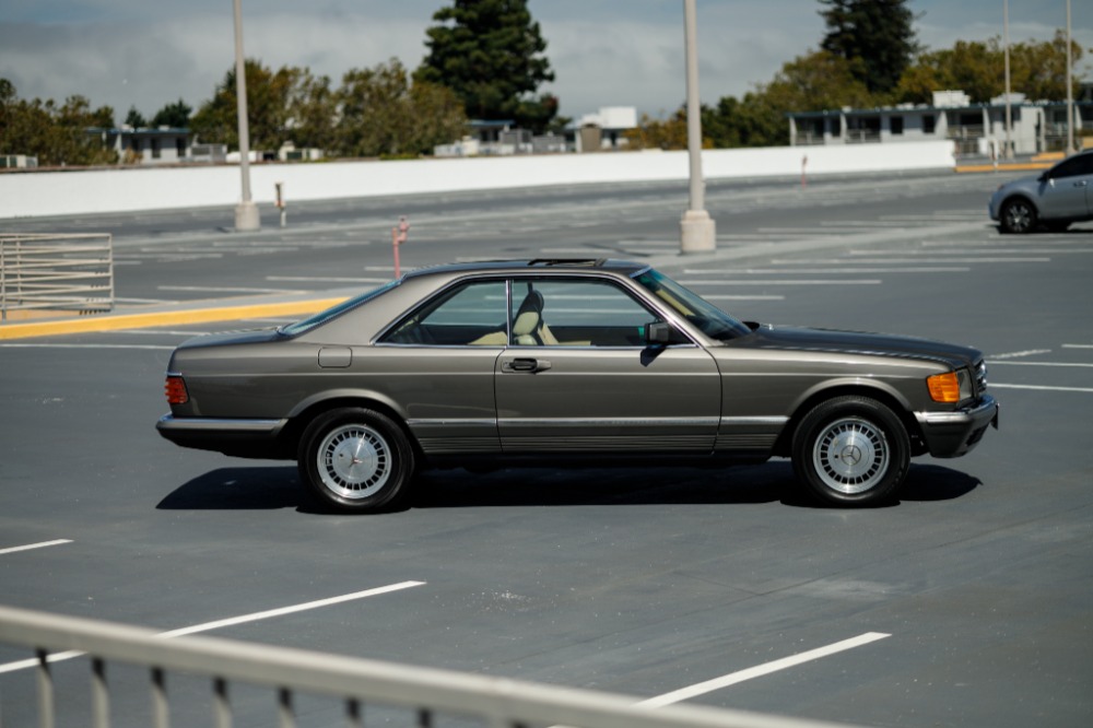 1983 Mercedes-Benz 500 SEC 3