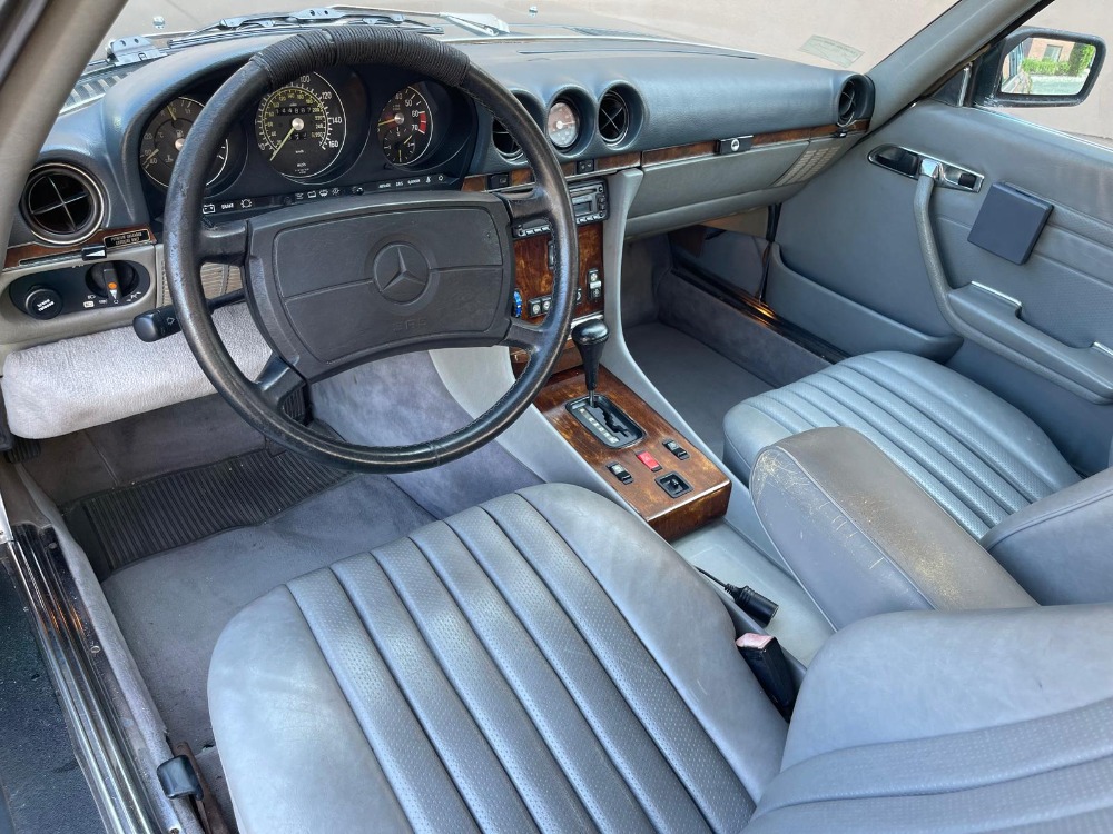 1986 Mercedes-Benz 560SL 5