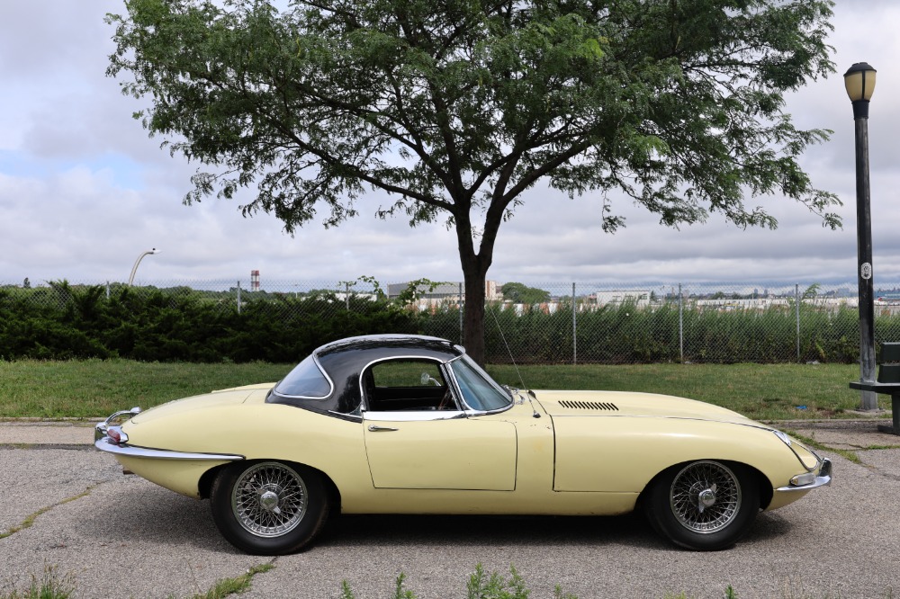 1968 Jaguar XKE 3